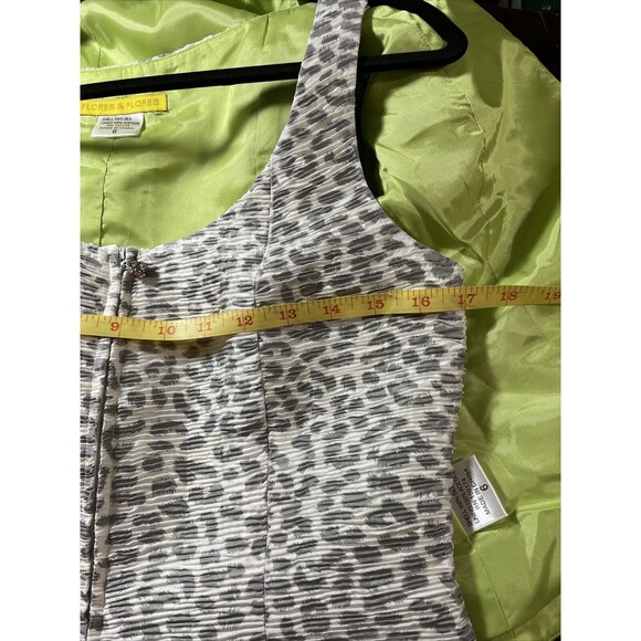 FLORES & FLORES Size 6, 100% Silk Crinkle Top Blazer Jacket Set Animal Print - Picture 10 of 12